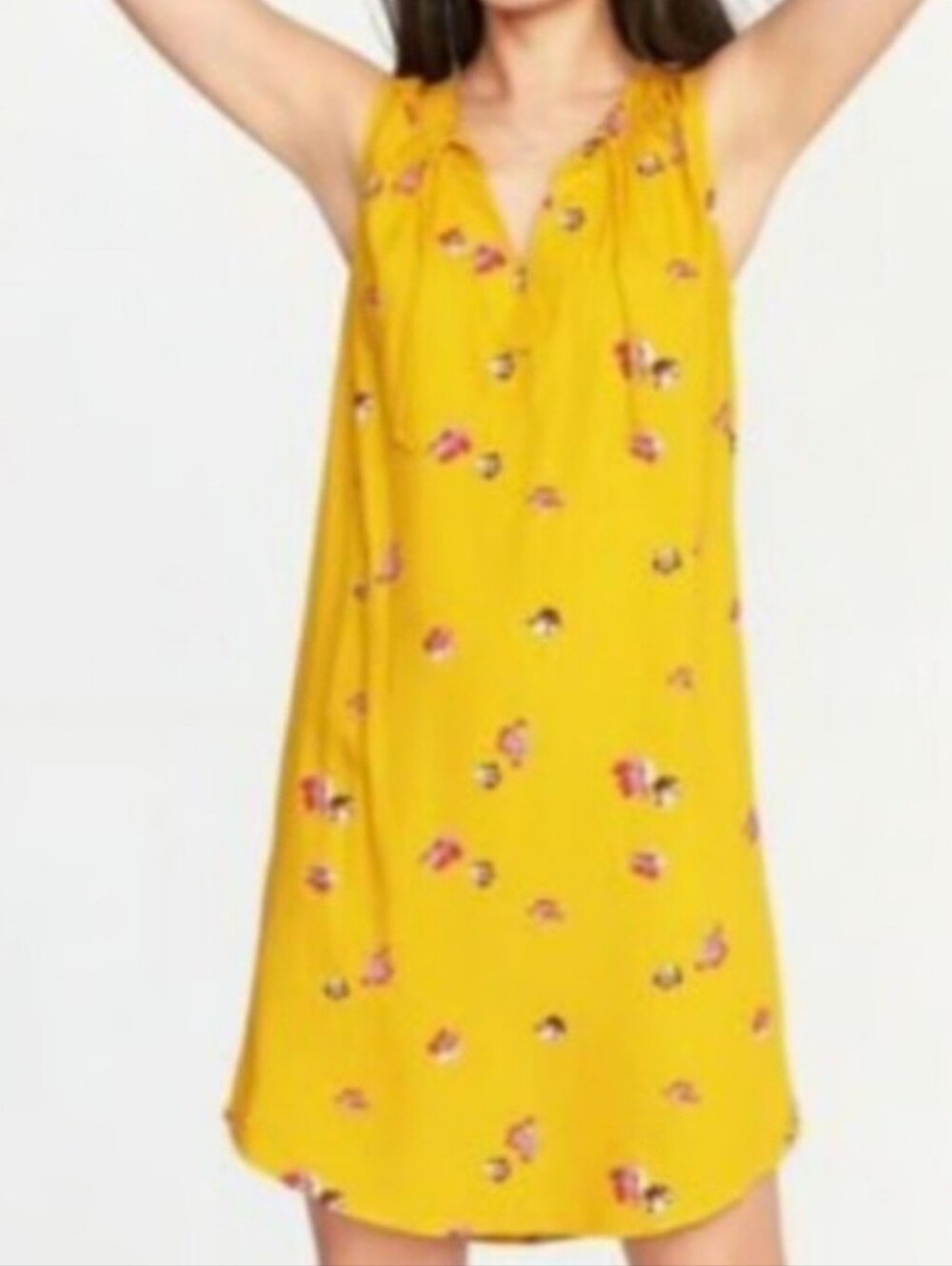 NWT..Old Navy sleeveless shift dress features a vibrant mustard yellow Size XL